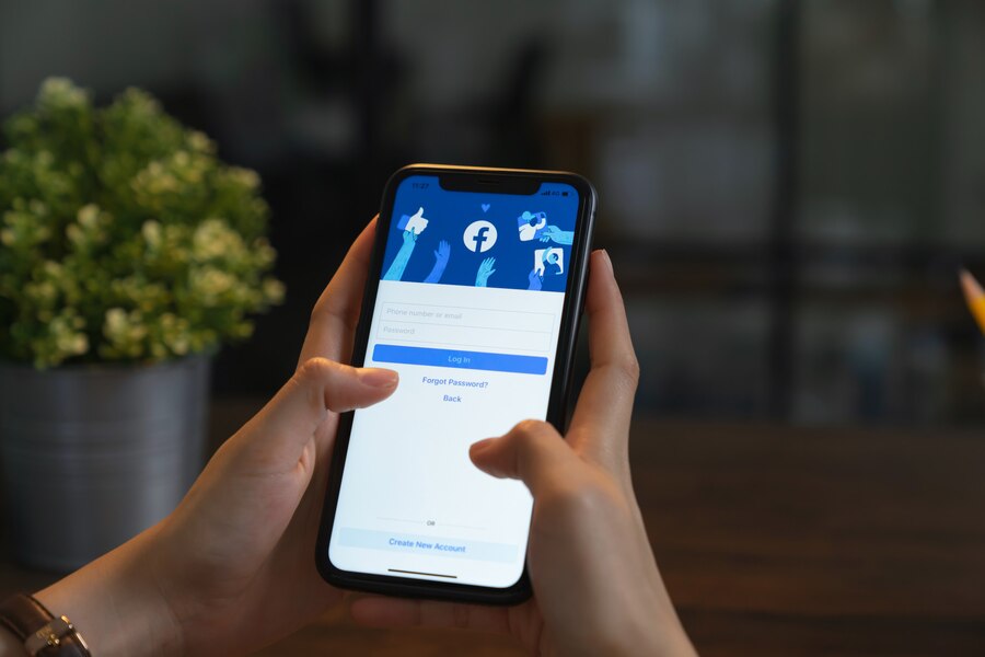 Jak sprawdzić e-mail na Facebooku