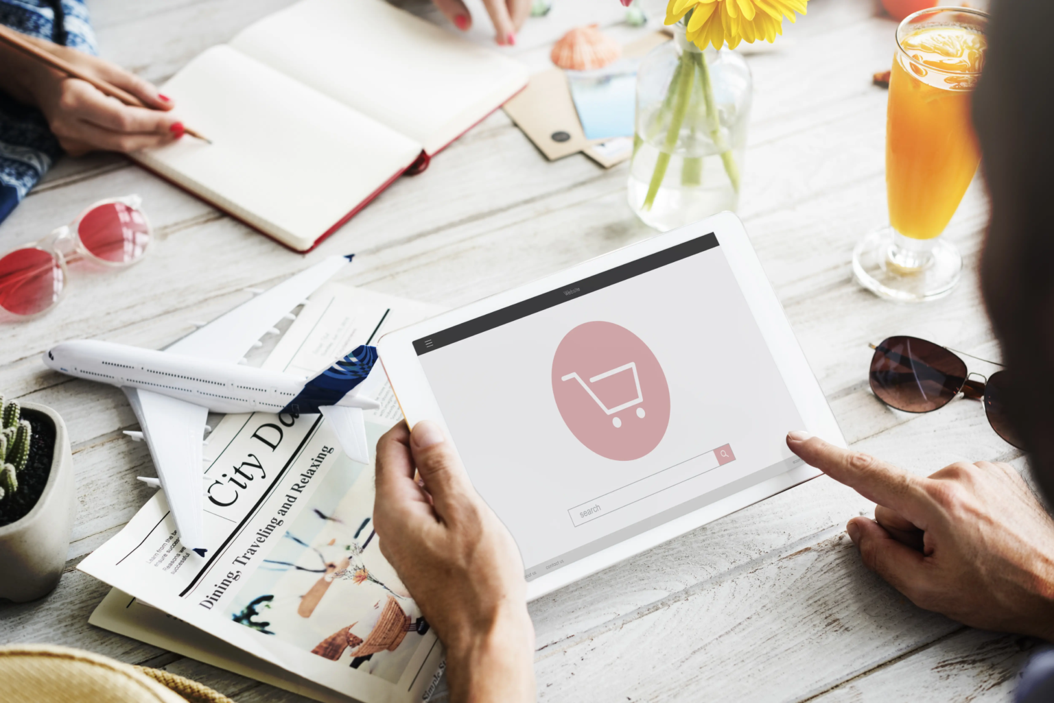e-commerce-shop-online-homepage-sale-concept